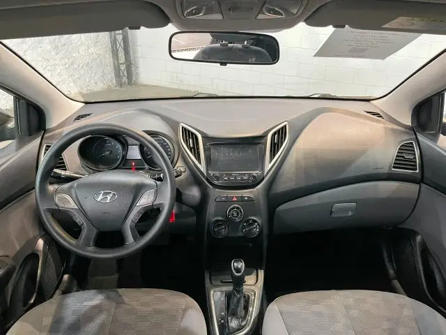 HB20S - 1.6 COMFORT PLUS 16V 4P AUTOMÁTICO