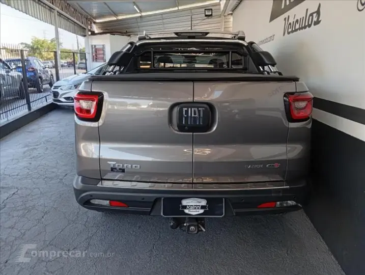 TORO 2.0 16V Turbo Ranch 4WD