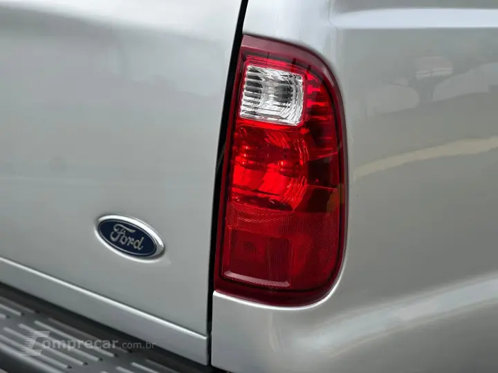 F-250 3.9 XL MAX POWER 4X2 CD DIESEL 4P MANUAL