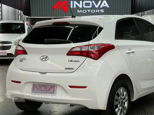 HB20 - 1.6 COMFORT PLUS 16V 4P AUTOMÁTICO