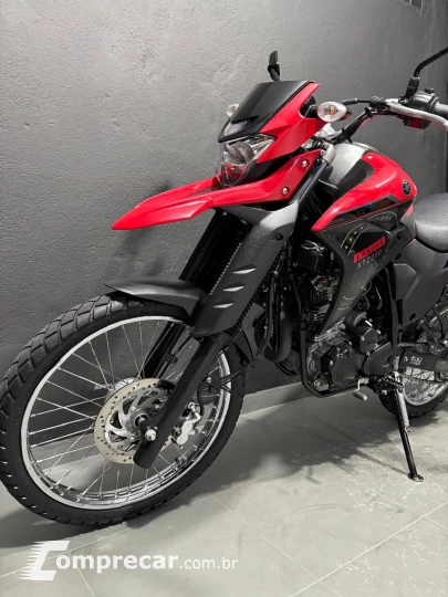 LANDER 250 ABS