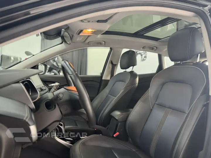 TRACKER 1.2 Turbo Premier