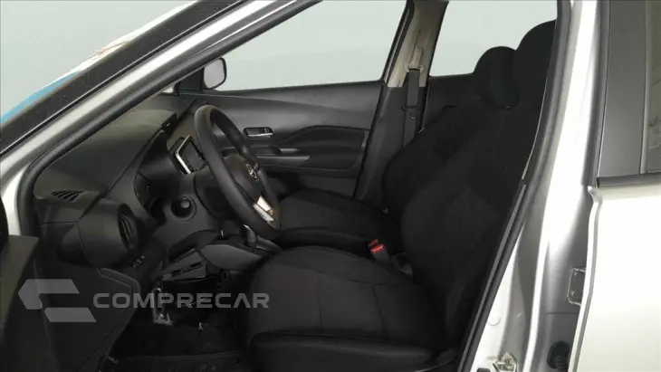 KICKS PLAY 1.6 16V FLEXSTART SENSE XTRONIC