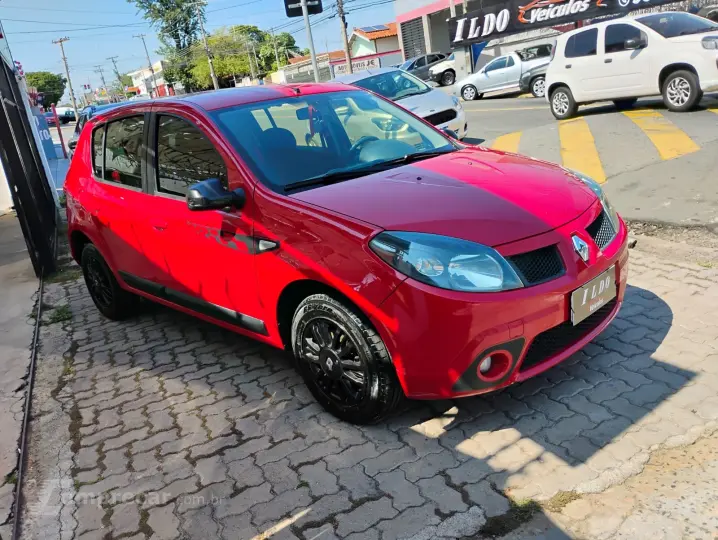 SANDERO 1.6 GT Line Limited