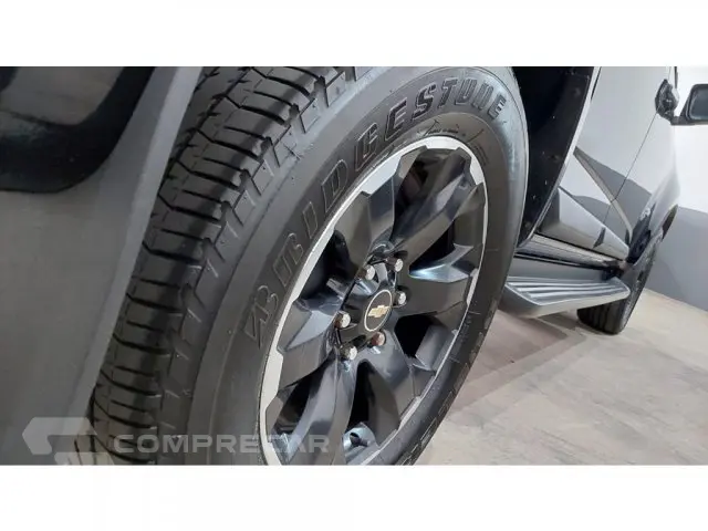 S10 - 2.8 16V TURBO HIGH COUNTRY CD 4X4 AUTOMÁTICO