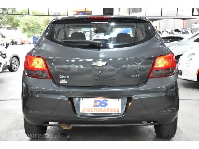 ONIX - 1.0 MPI JOY 8V 4P MANUAL