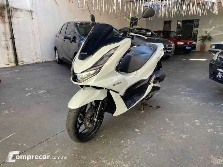 PCX 160