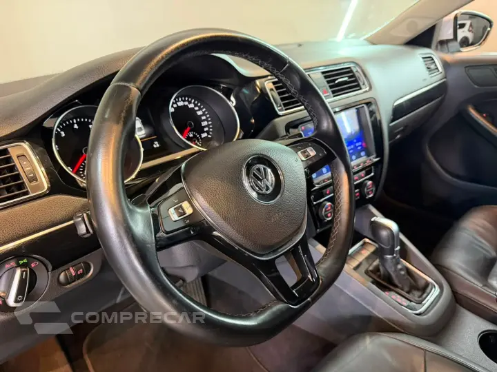 Jetta 2.0 Tsi Highline 211Cv Gasolina 4P Tiptronic