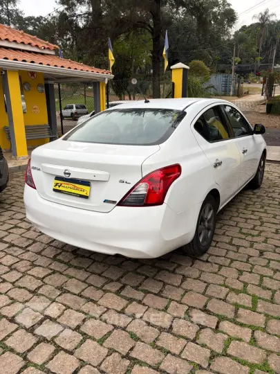 Versa SL 1.6
