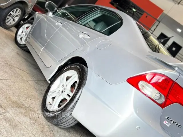 CIVIC - 1.8 EXS 16V 4P AUTOMÁTICO