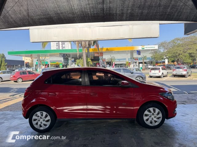 ONIX - 1.4 MPFI LT 8V 4P MANUAL