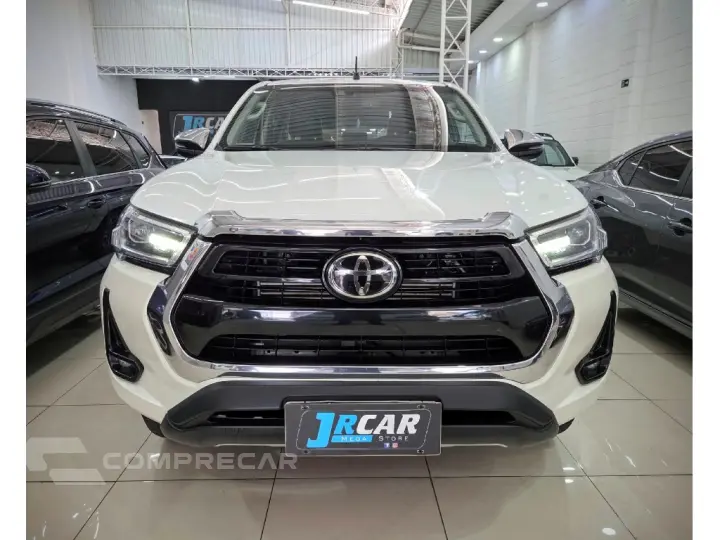 HILUX 2.8 D-4D TURBO DIESEL CD SRX 4X4 AUTOMÁTICO