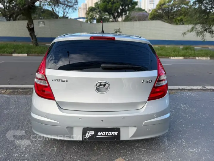 I30 2.0 MPI 16V