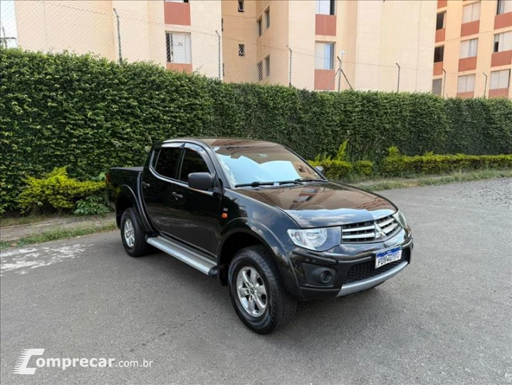 L200 TRITON 2.4 HLS 4X2 CD 16V