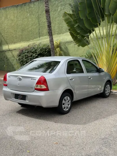 ETIOS 1.5 X Plus Sedan 16V