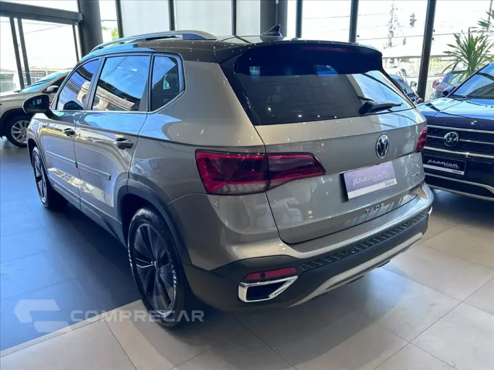 TAOS 1.4 250 TSI TOTAL FLEX HIGHLINE AUTOMÁTICO