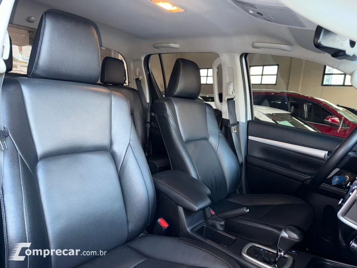Hilux CD SRX 2.8