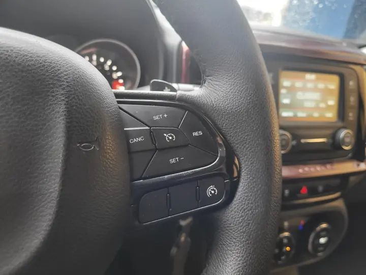 Toro Freedom 1.8 16V Flex Aut.