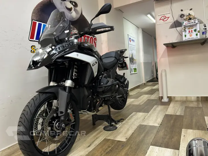 R 1300 GS TRIPLE BLACK