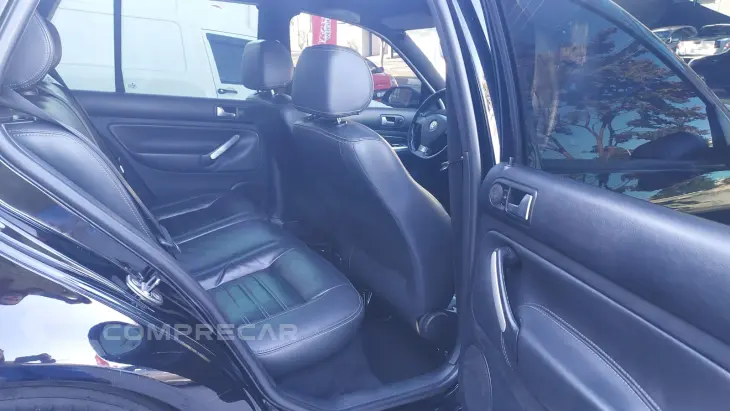 Volkswagen Golf Black Editon 2.0 MI T. Flex 8V TIP 2011