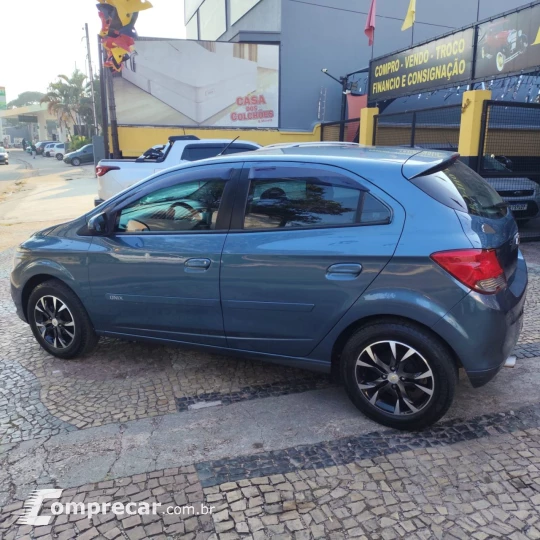 ONIX HATCH LT 1.4 8V FlexPower 5p Mec.