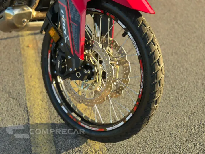 CRF 1100L