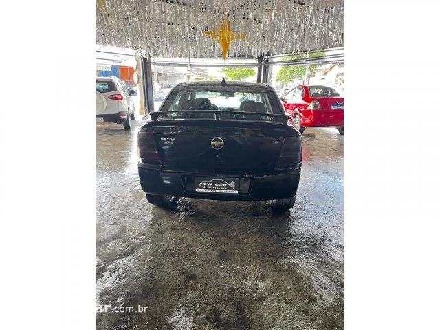ASTRA HATCH - 2.0 MPFI ADVANTAGE 8V 4P MANUAL