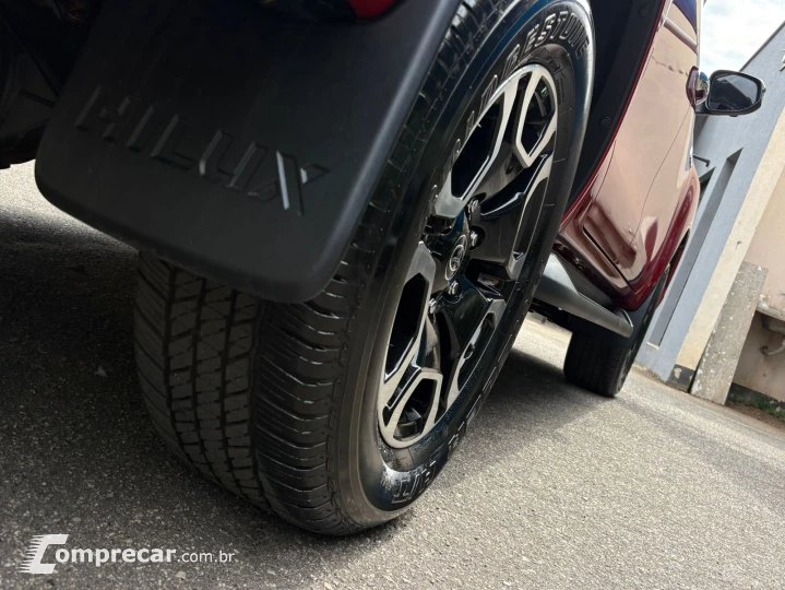 HILUX 2.8 D-4d Turbo CD SRX 4X4