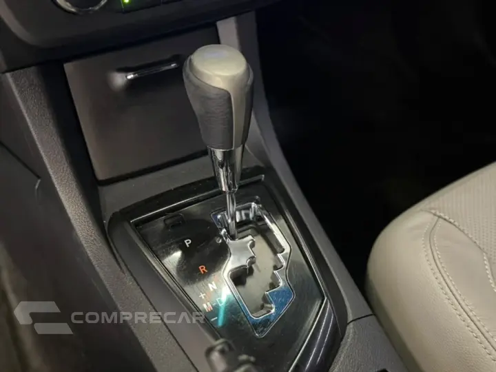 COROLLA 2.0 XEI 16V FLEX 4P AUTOMÁTICO
