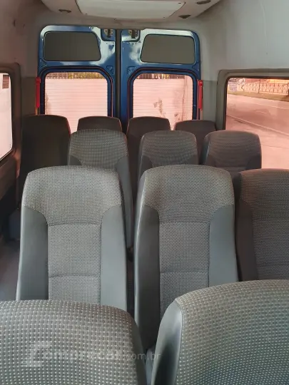 SPRINTER 2.2 415 CDI VAN 16 Lugares Teto Alto 16V Bi-turbo