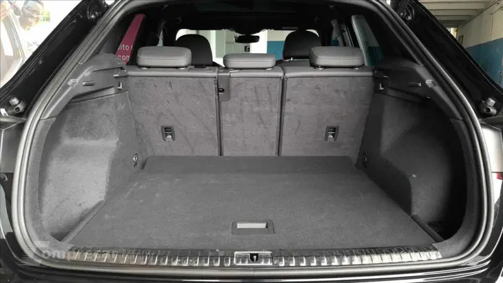 Q3 2.0 40 TFSI GASOLINA PERFORMANCE BLACK QUATTRO