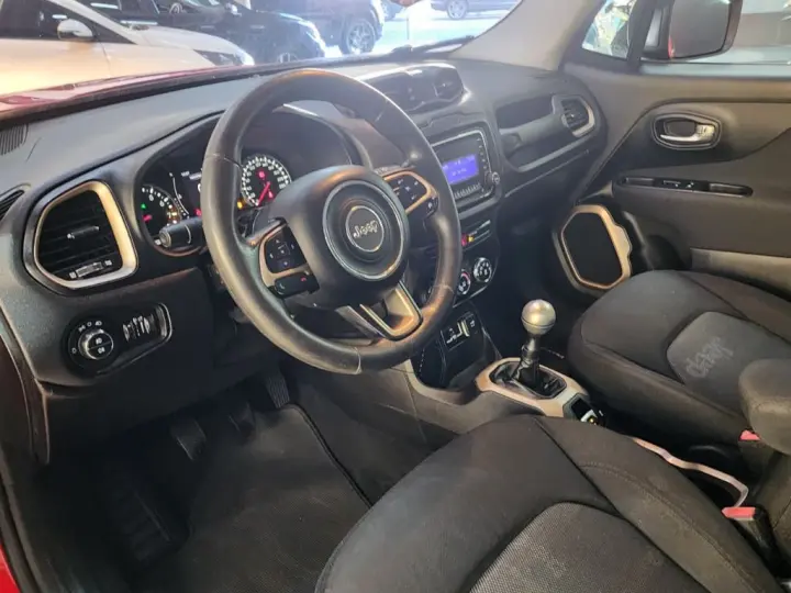 Renegade Sport 1.8 4x2 Flex 16V Mec.