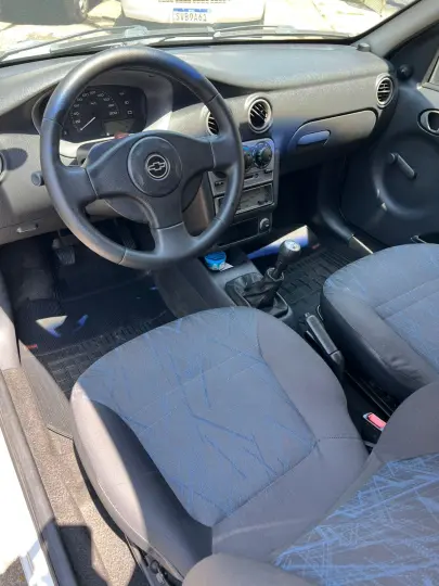 CELTA 1.0 MPFI VHC Spirit 8V