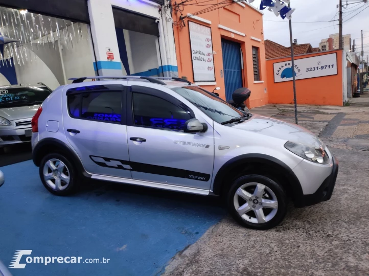 SANDERO 1.6 16V SCE Stepway