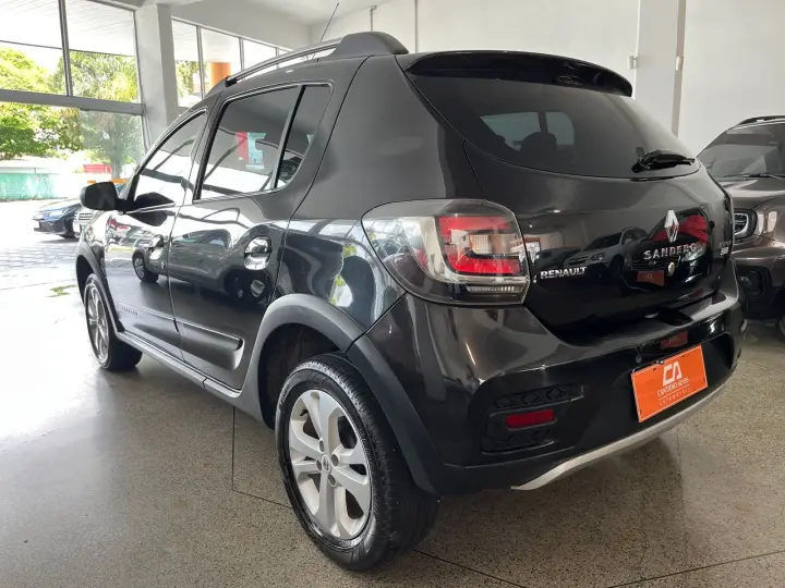 SANDERO 1.6 Stepway 8V