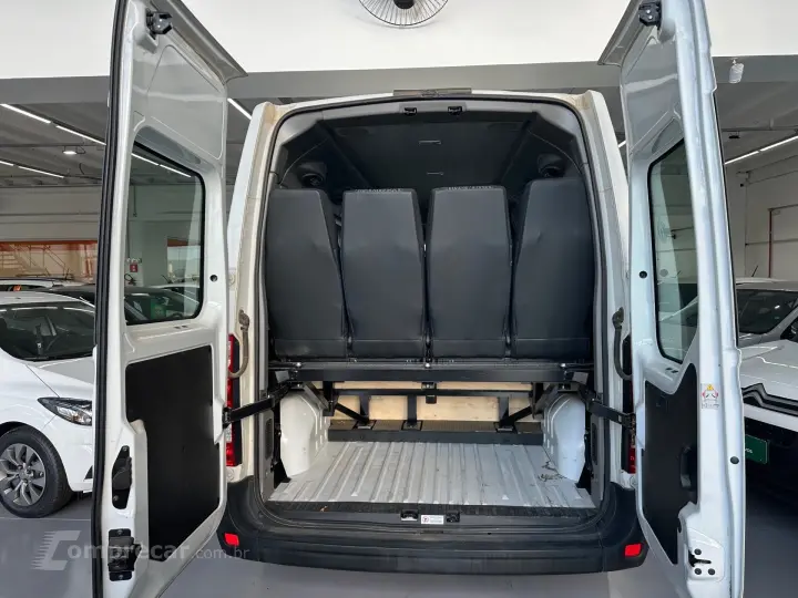 MASTER 2.3 DCI DIESEL MINIBUS EXECUTIVE 16L L3H2 3P MANUAL