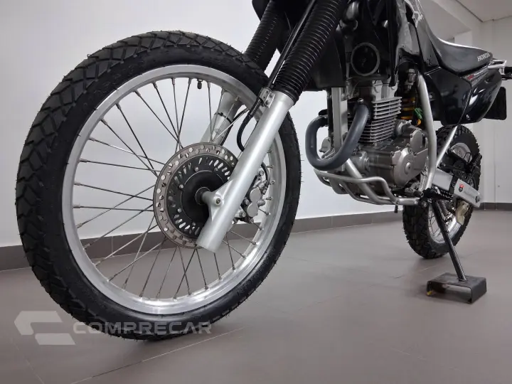 XR 250 TORNADO