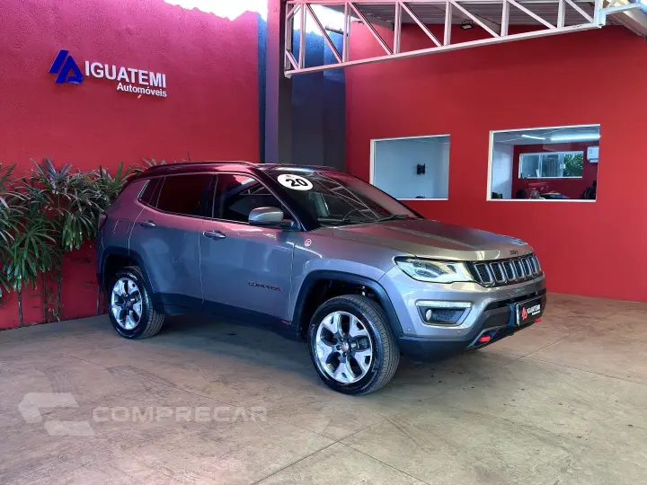 COMPASS 2.0 16V DIESEL TRAILHAWK 4X4 AUTOMÁTICO