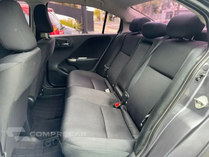 CITY Sedan LX 1.5 Flex 16V 4p Aut.