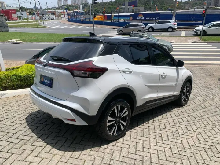 KICKS Exclusive 1.6 16V Flex Aut.