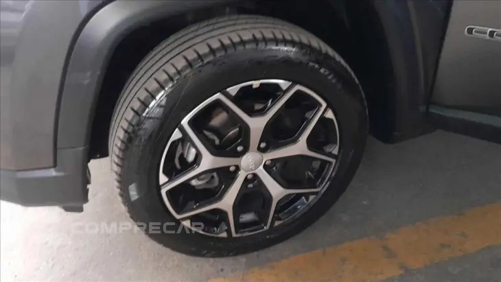 COMPASS 1.3 T270 TURBO FLEX LONGITUDE AT6