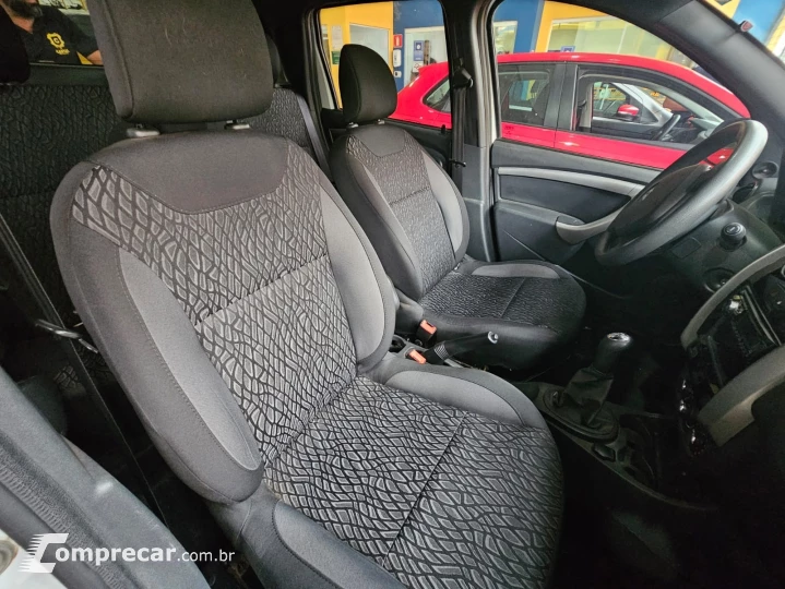 DUSTER OROCH Expression 1.6 Flex 16V Mec