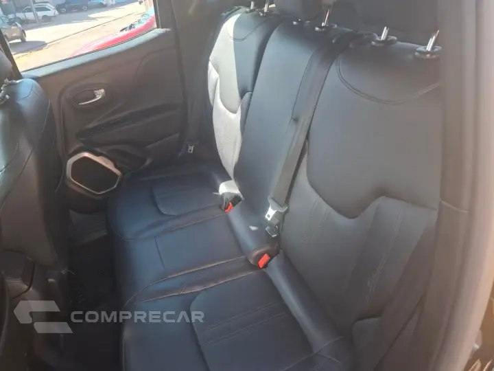 Renegade 1.8 16V Flex 4P Automático