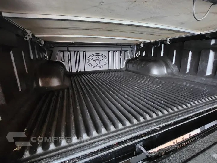 HILUX 2.8 D-4D TURBO DIESEL CD GR-S 4X4 AUTOMÁTICO