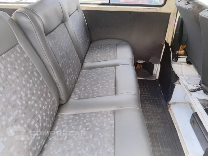 KOMBI