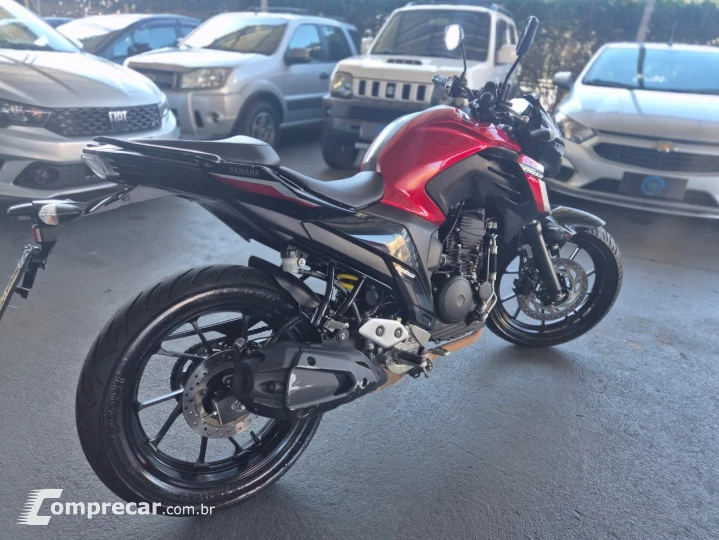 FZ25 250 FAZER FLEX