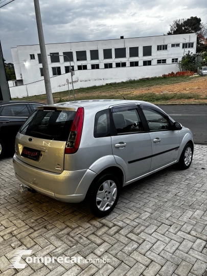 FIESTA 1.6 MPI Class Hatch 8V