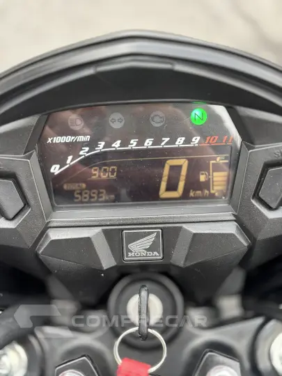 CG TITAN 160 40 anos