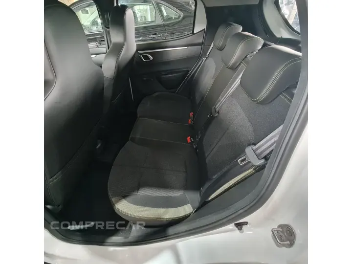 KWID 1.0 12V SCE FLEX OUTSIDER MANUAL