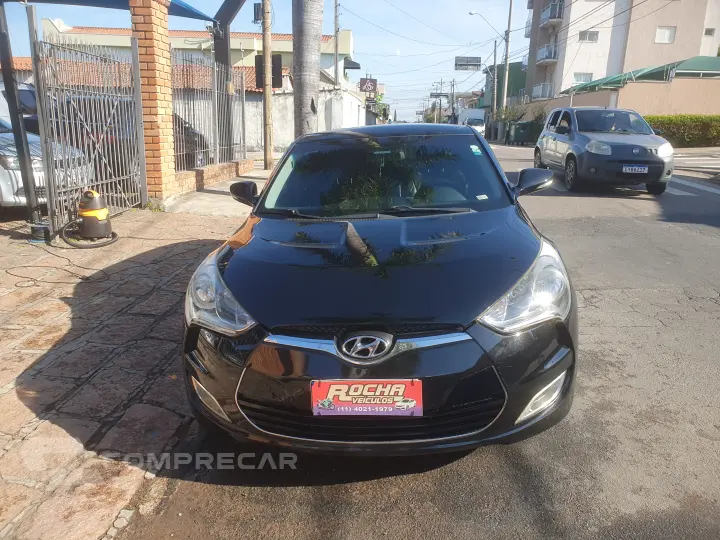 I HYUNDAI VELOSTER